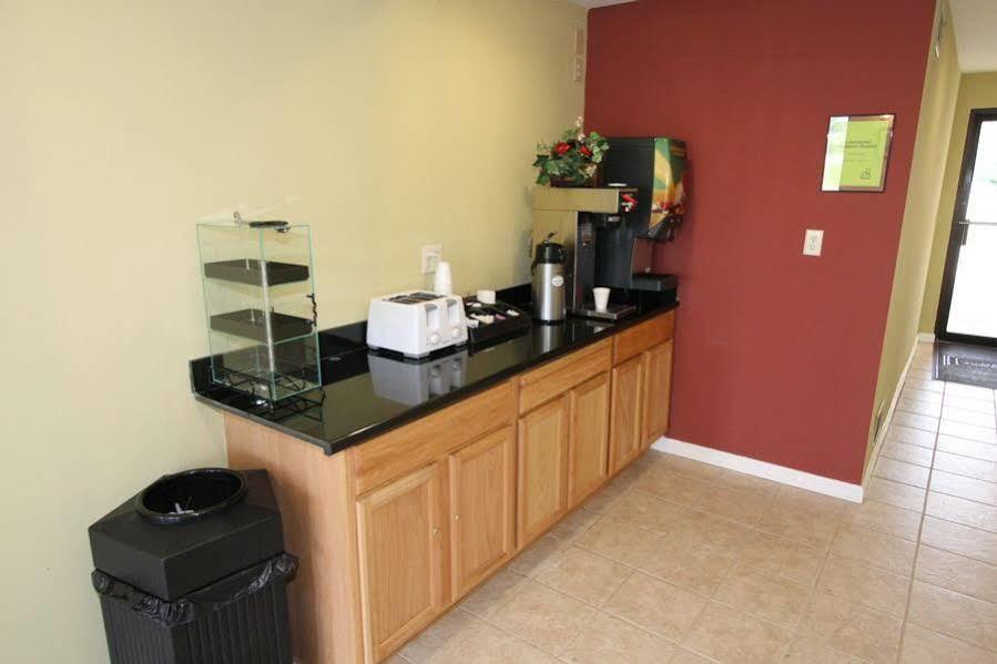 Hotel Rodeway Harrisburg