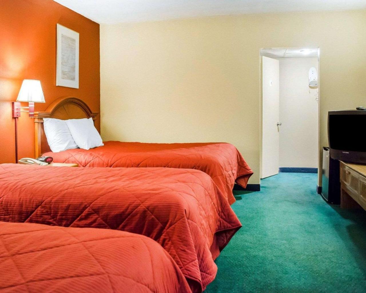 Hotel Rodeway Harrisburg