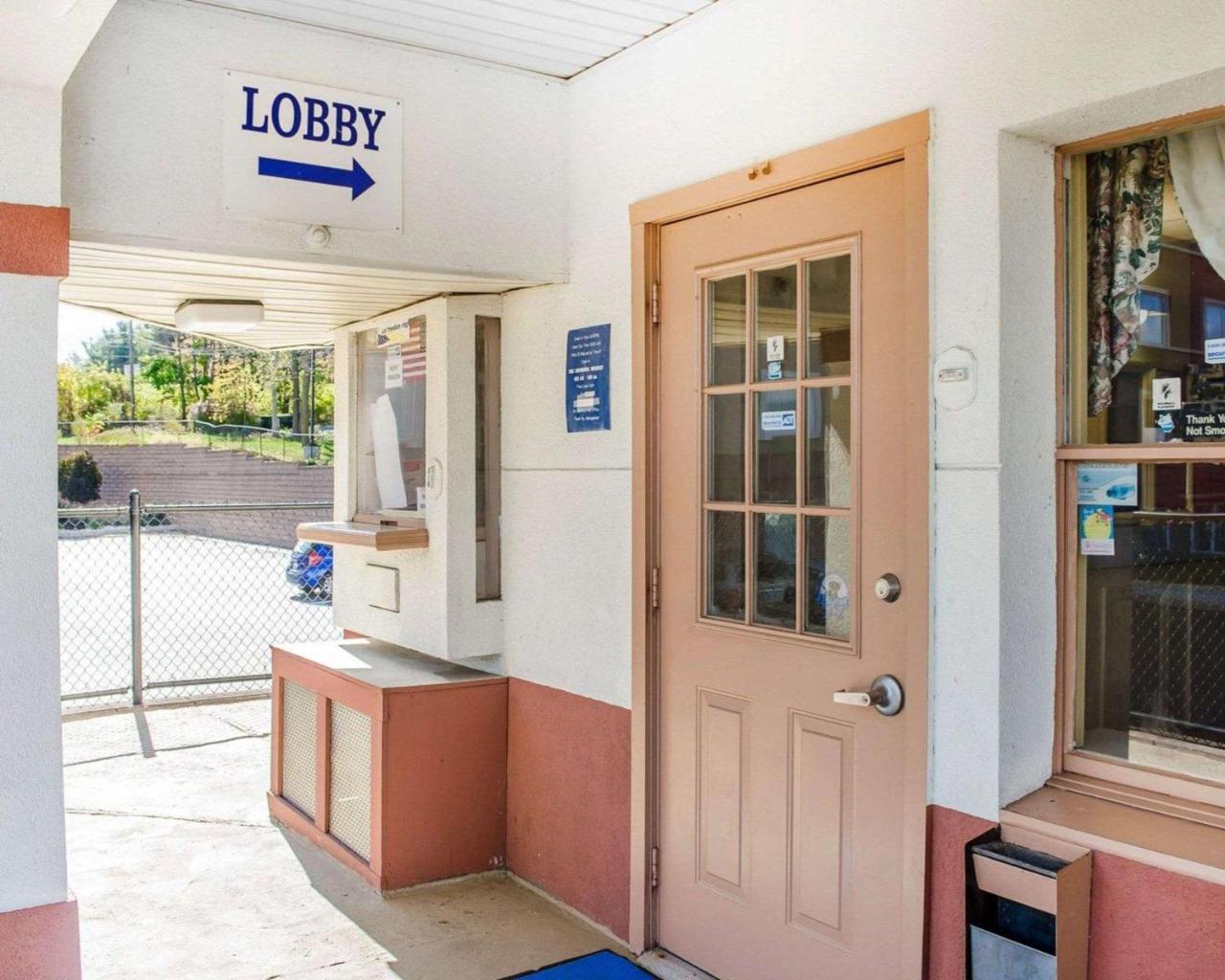 Rodeway 2* Harrisburg